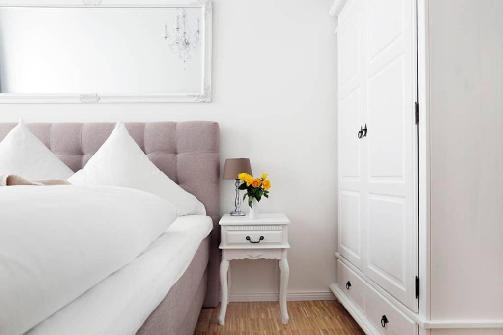 Sc 06 By Rockchair Apartments L Superhost Status L 4 Bedrooms Boxspringbeds 2 Bathrooms Balcony Elevator - Cozy Family & Business Flair Welcomes You! Berlin Extérieur photo