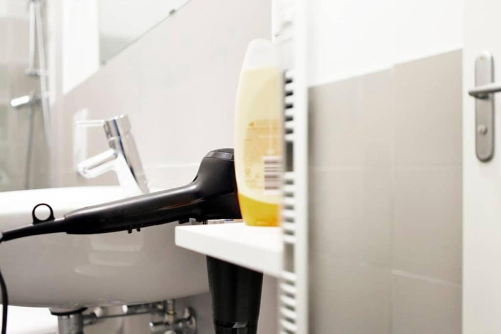 Sc 06 By Rockchair Apartments L Superhost Status L 4 Bedrooms Boxspringbeds 2 Bathrooms Balcony Elevator - Cozy Family & Business Flair Welcomes You! Berlin Extérieur photo